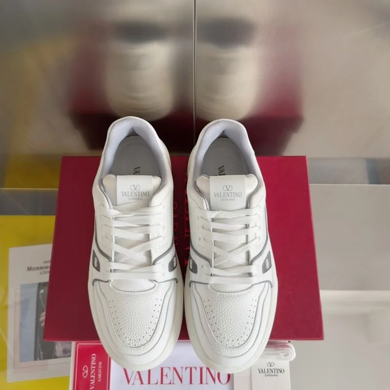 Valentino Low Shoes Tailored 36458