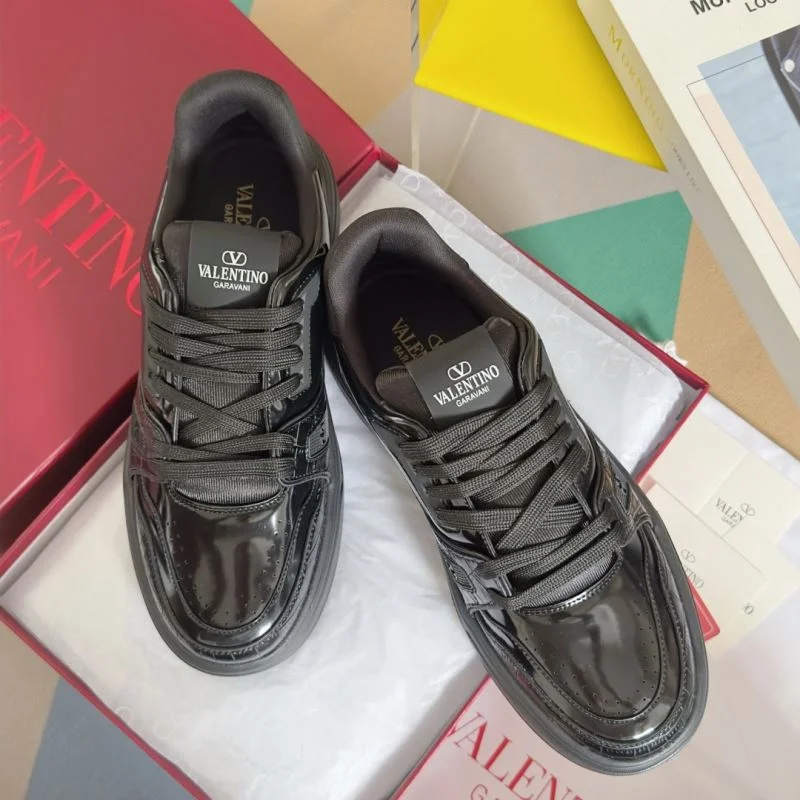Valentino Low Shoes Effortless 36453