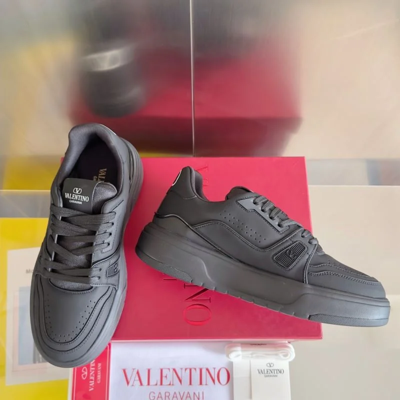Stretchable Valentino Low Shoes 36456