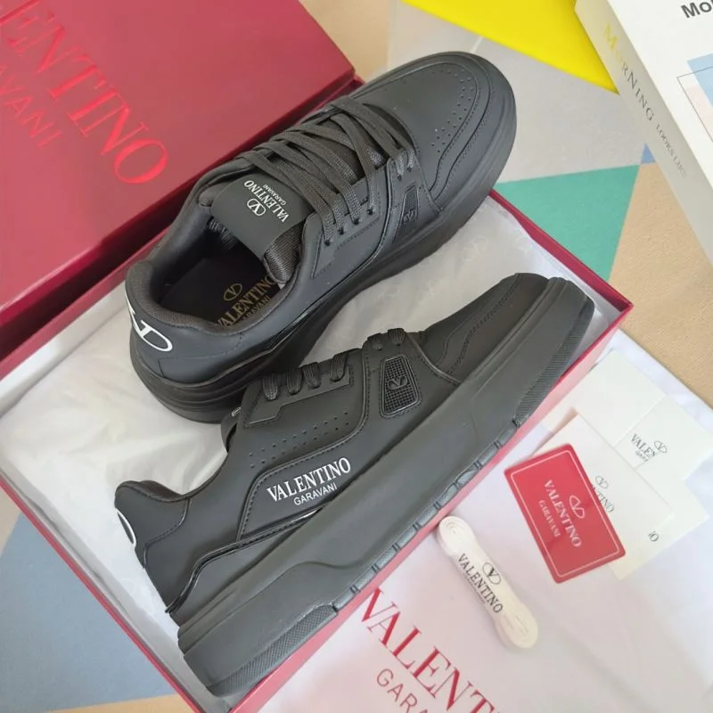 Stretchable Valentino Low Shoes 36456