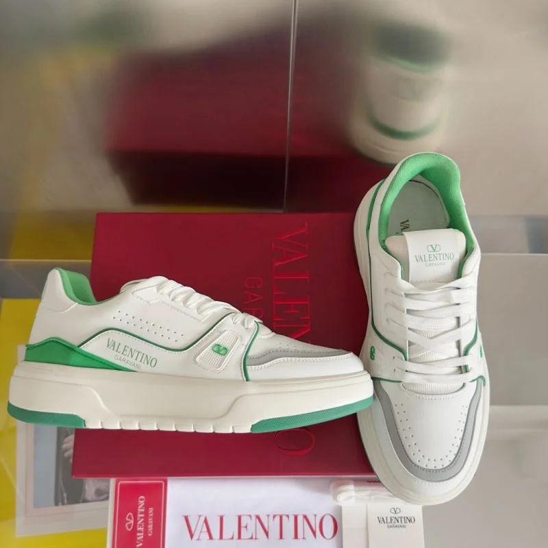 Affordable Valentino Low Shoes 36439
