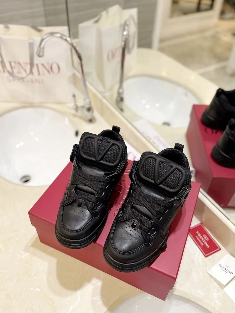 Durable Valentino Low Shoes 36440