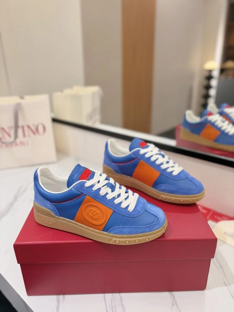 Neat Valentino Low Shoes 36465