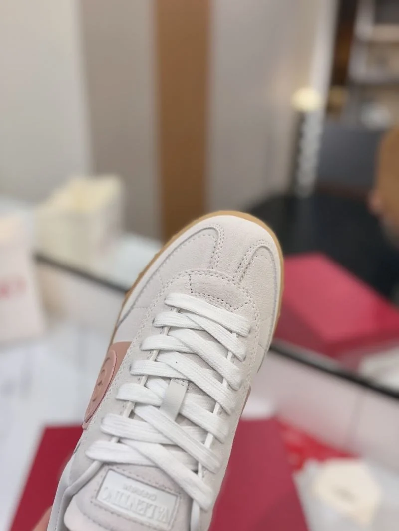 SunProtective Valentino Low Shoes 36459