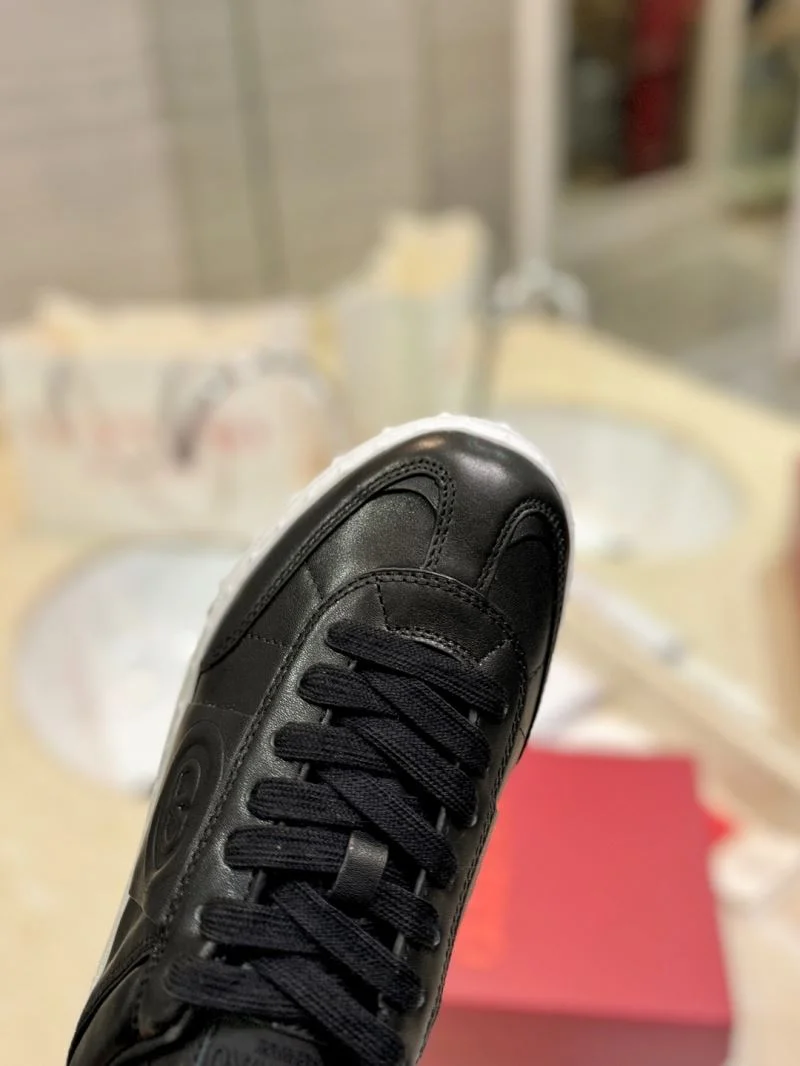 Valentino Low Shoes Sporty 36460