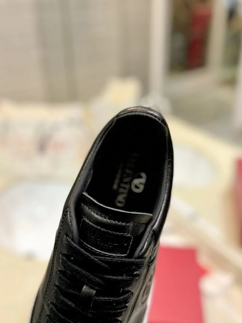 Valentino Low Shoes Sporty 36460