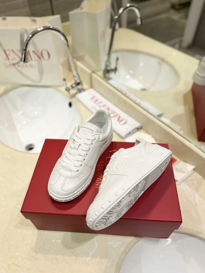 Valentino Low Shoes Contemporary 36449