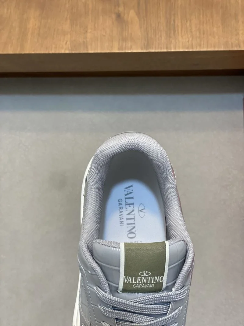 AllSeason Valentino Low Shoes 37024