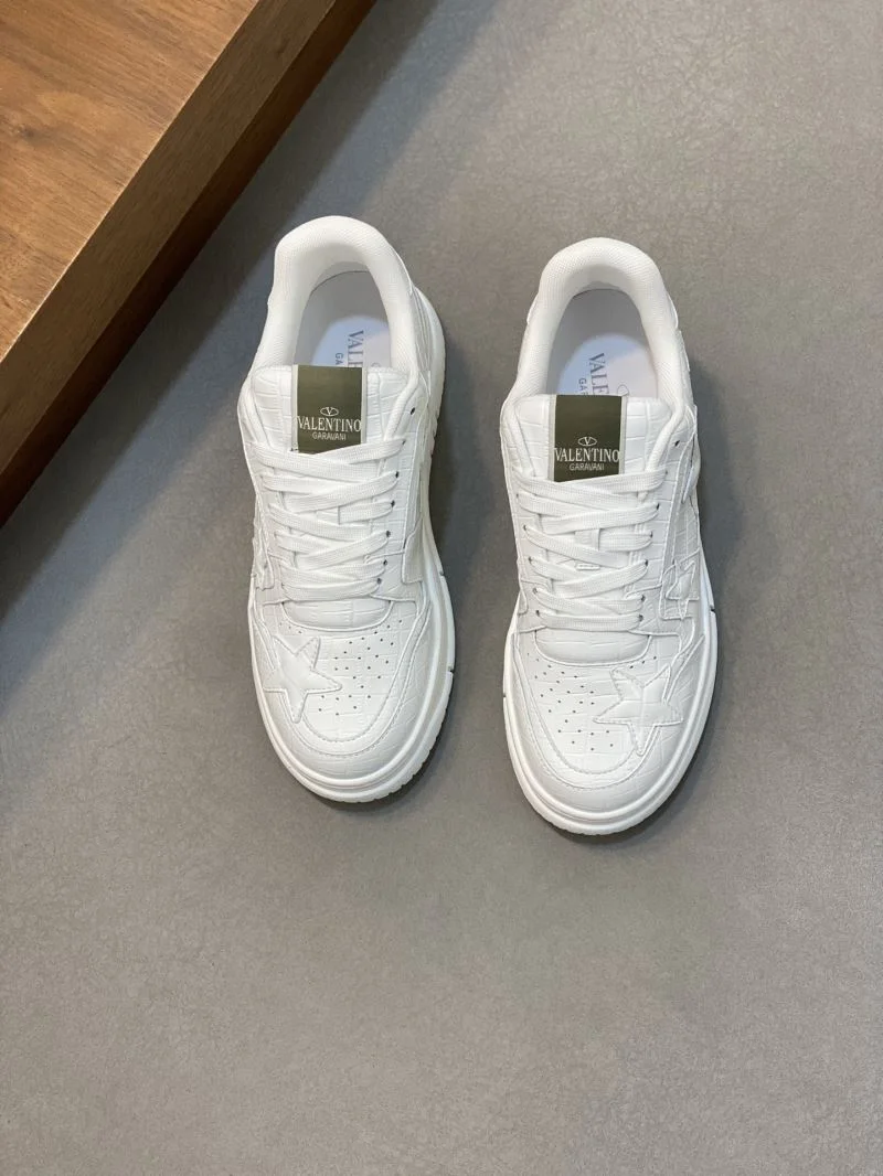 Valentino Low Shoes MoistureWicking 37030