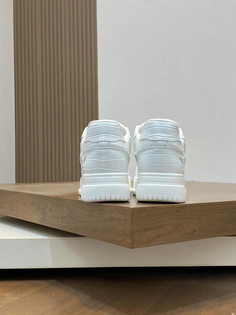 Valentino Low Shoes MoistureWicking 37030