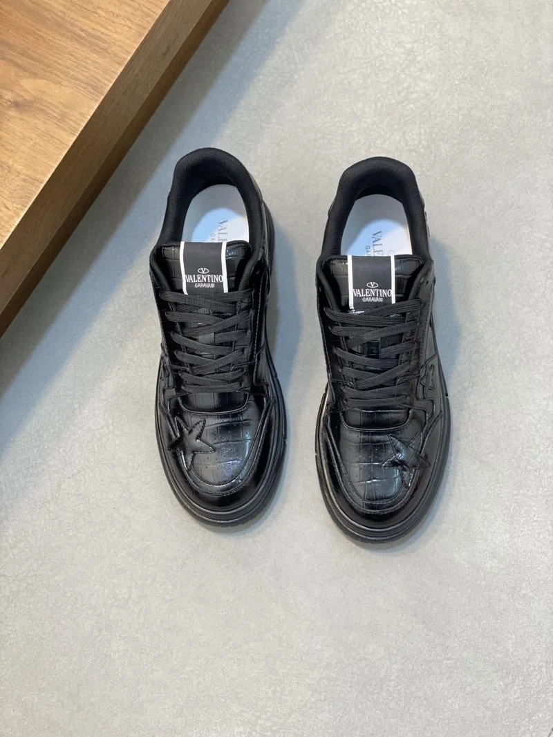 Valentino Low Shoes Casual 37026