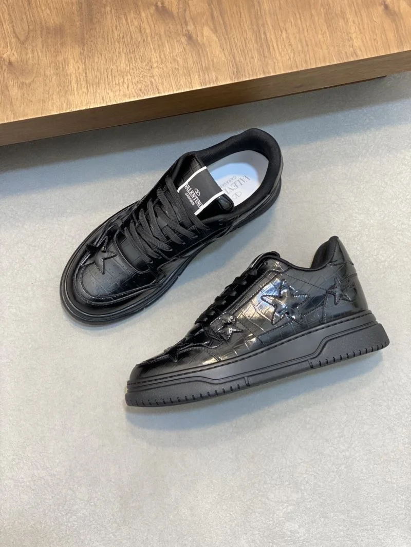 Valentino Low Shoes Casual 37026