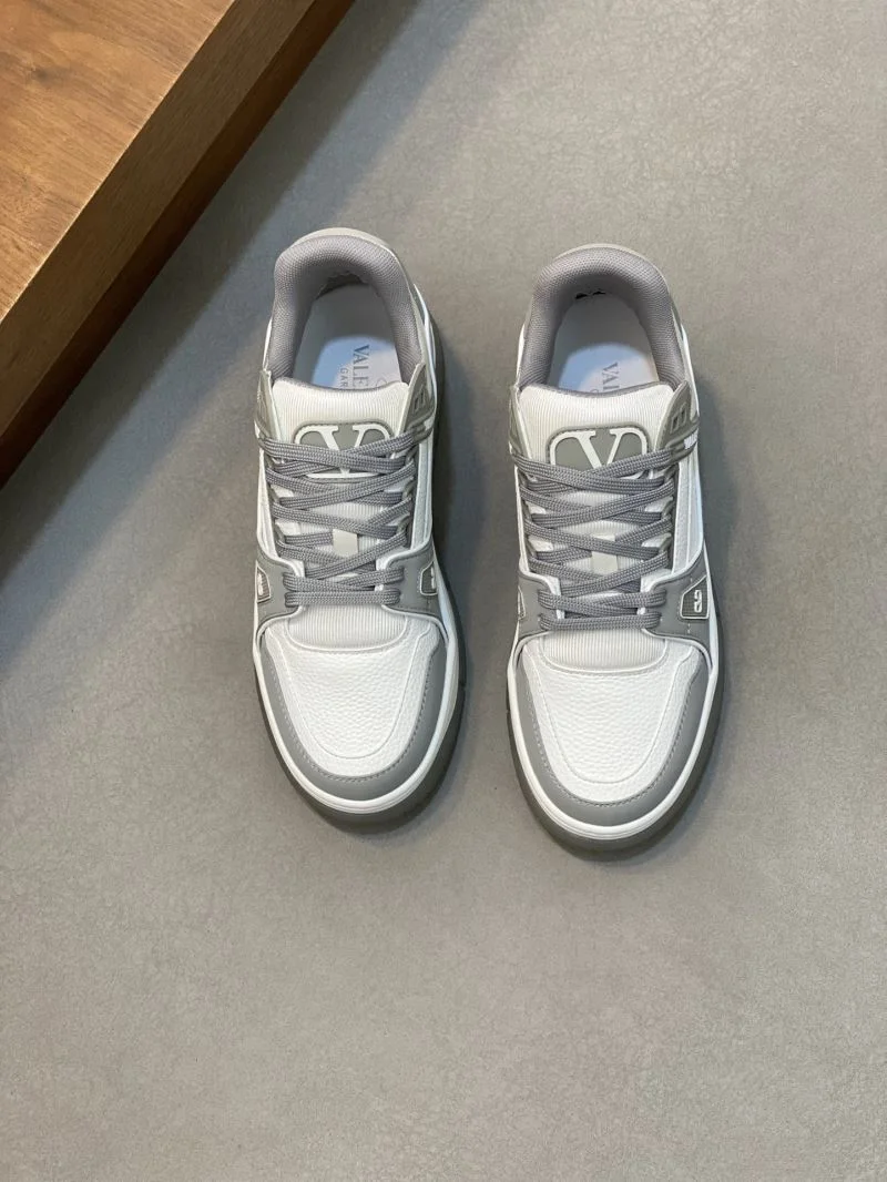 Valentino Low Shoes Effortless 37022