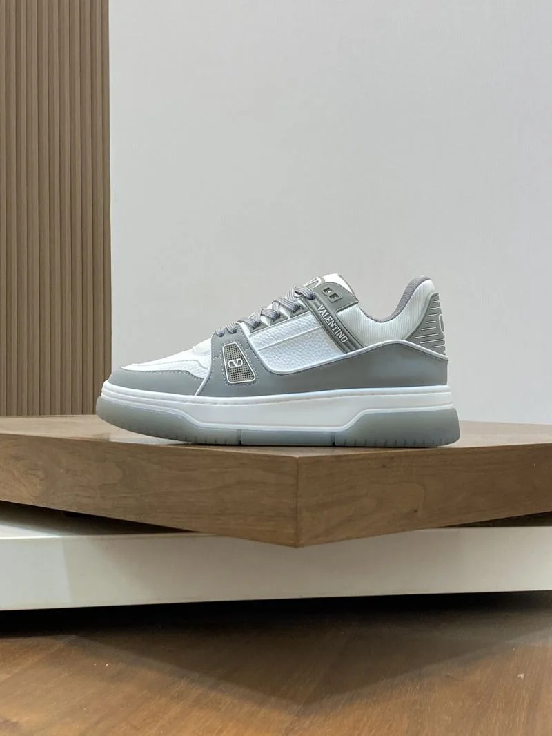 Valentino Low Shoes Effortless 37022