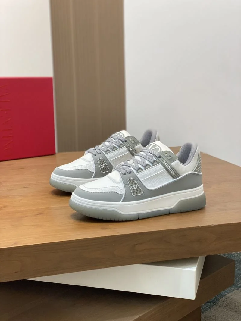 Valentino Low Shoes Effortless 37022