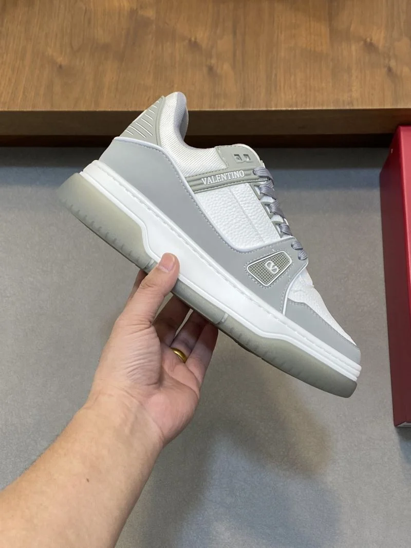 Valentino Low Shoes Effortless 37022