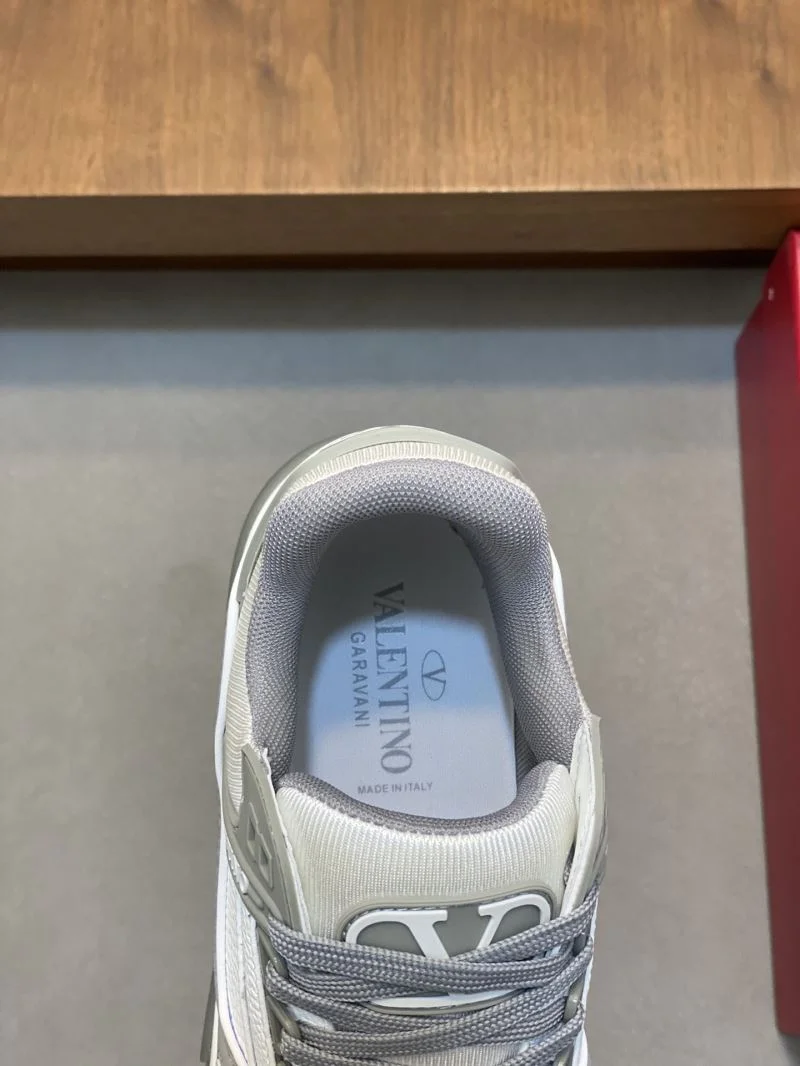 Valentino Low Shoes Effortless 37022