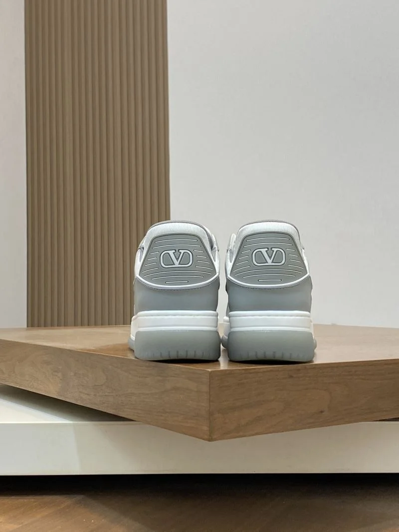 Valentino Low Shoes Effortless 37022