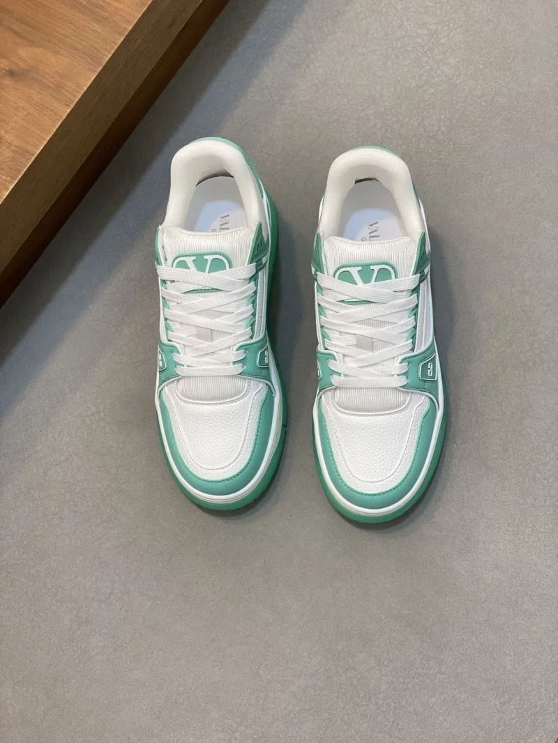 Valentino Low Shoes Sporty 37021