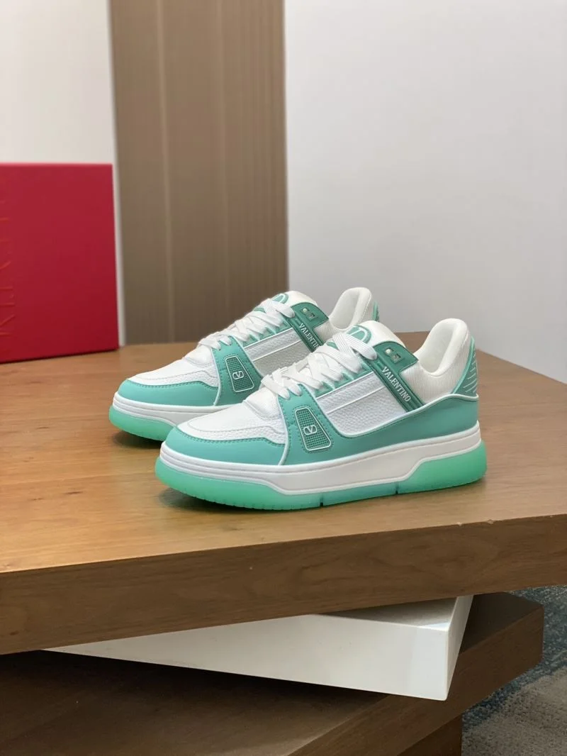 Valentino Low Shoes Sporty 37021