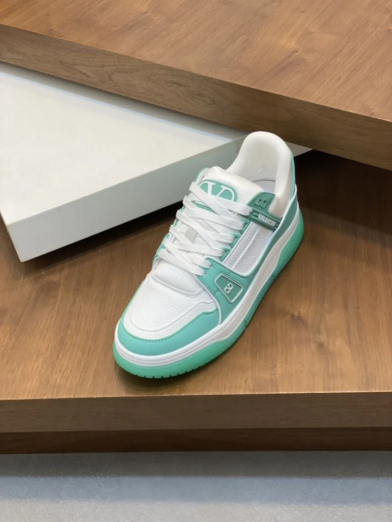 Valentino Low Shoes Sporty 37021