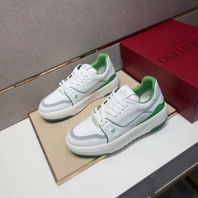 Valentino Low Shoes Compact 37018