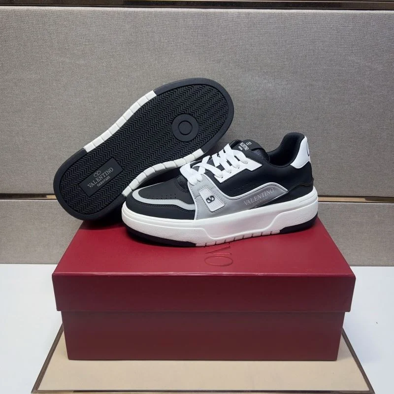 SmoothTexture Valentino Low Shoes 37007