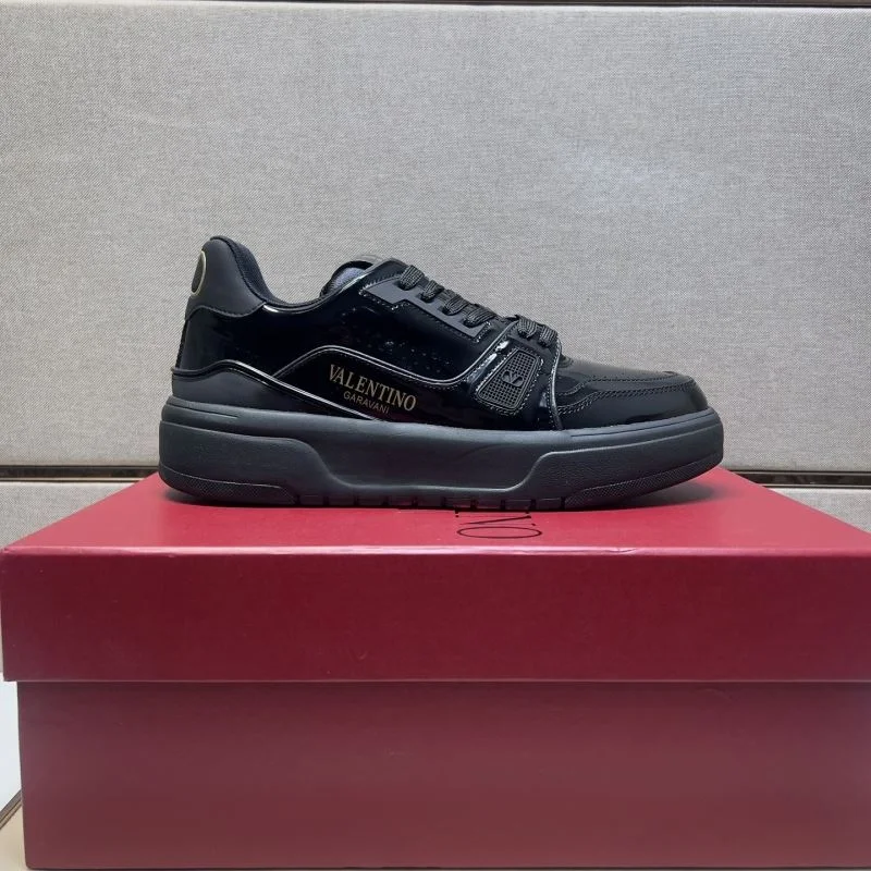 Valentino Low Shoes EasyMatch 37003