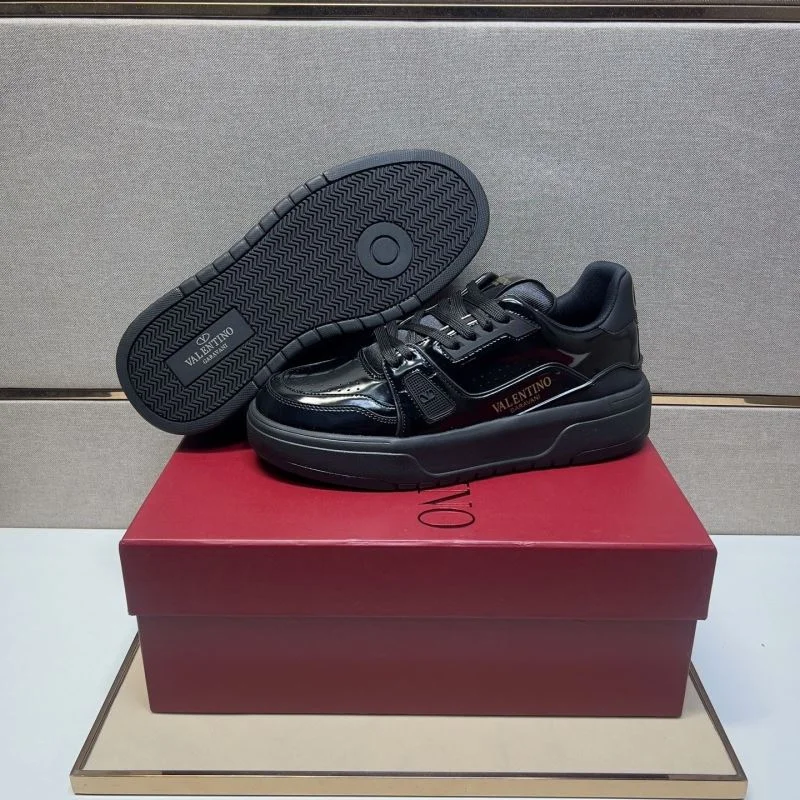 Valentino Low Shoes EasyMatch 37003