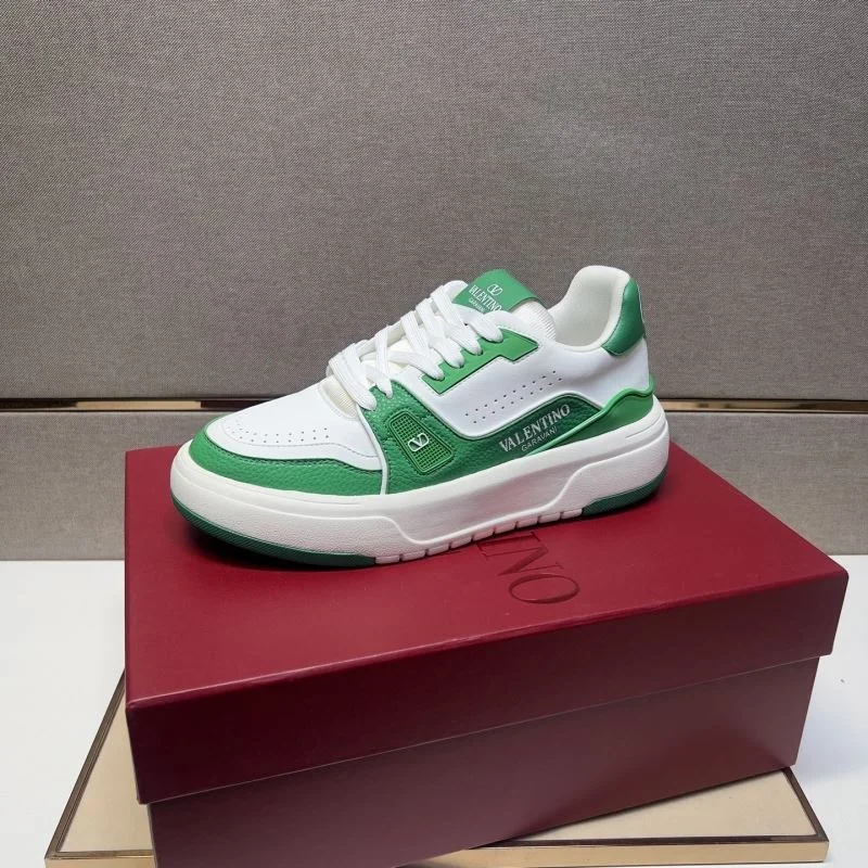 ComfortFit Valentino Low Shoes 37008