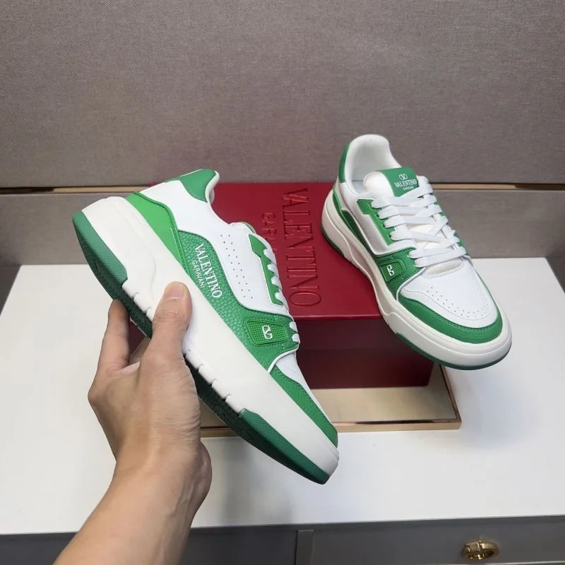 ComfortFit Valentino Low Shoes 37008