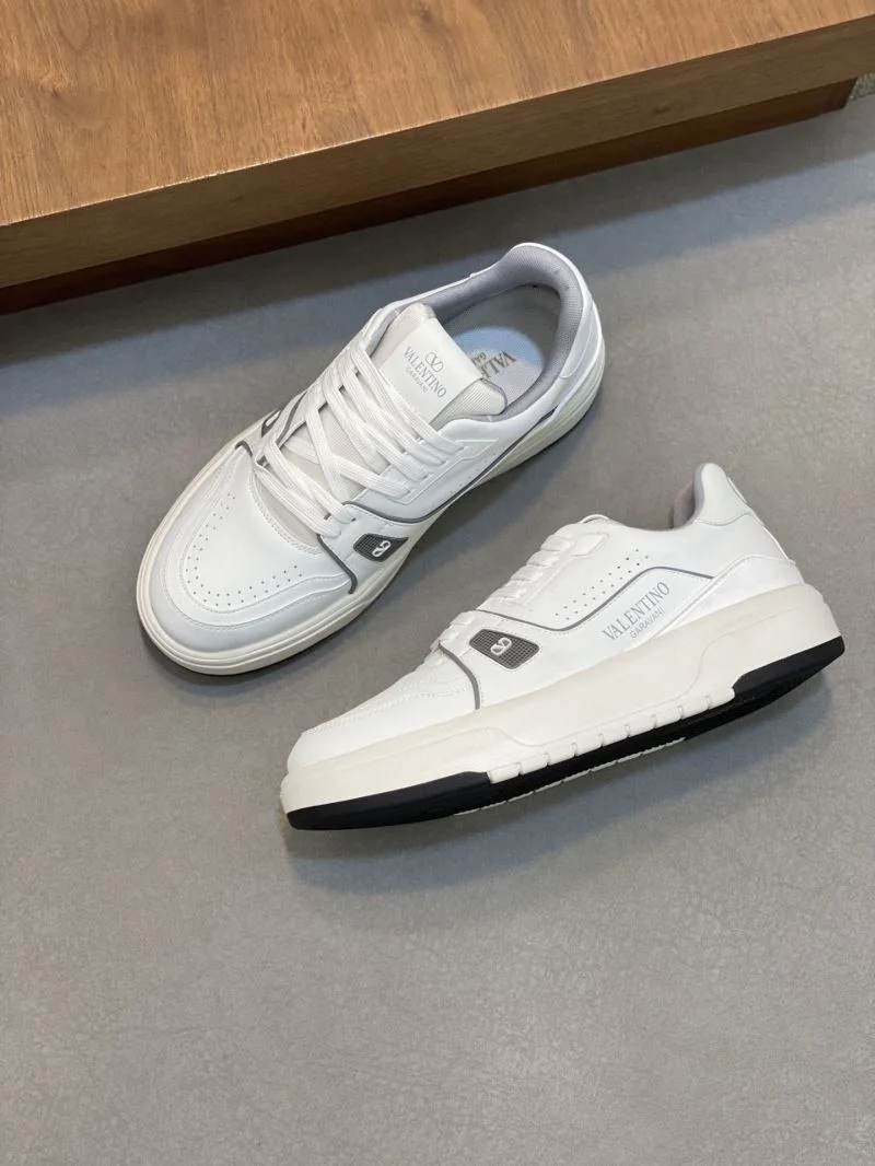 Valentino Low Shoes Comfortable 36998