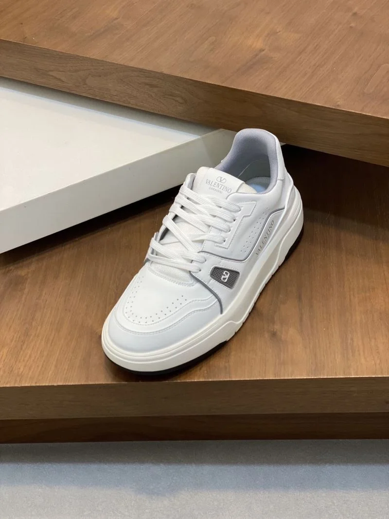Valentino Low Shoes Comfortable 36998