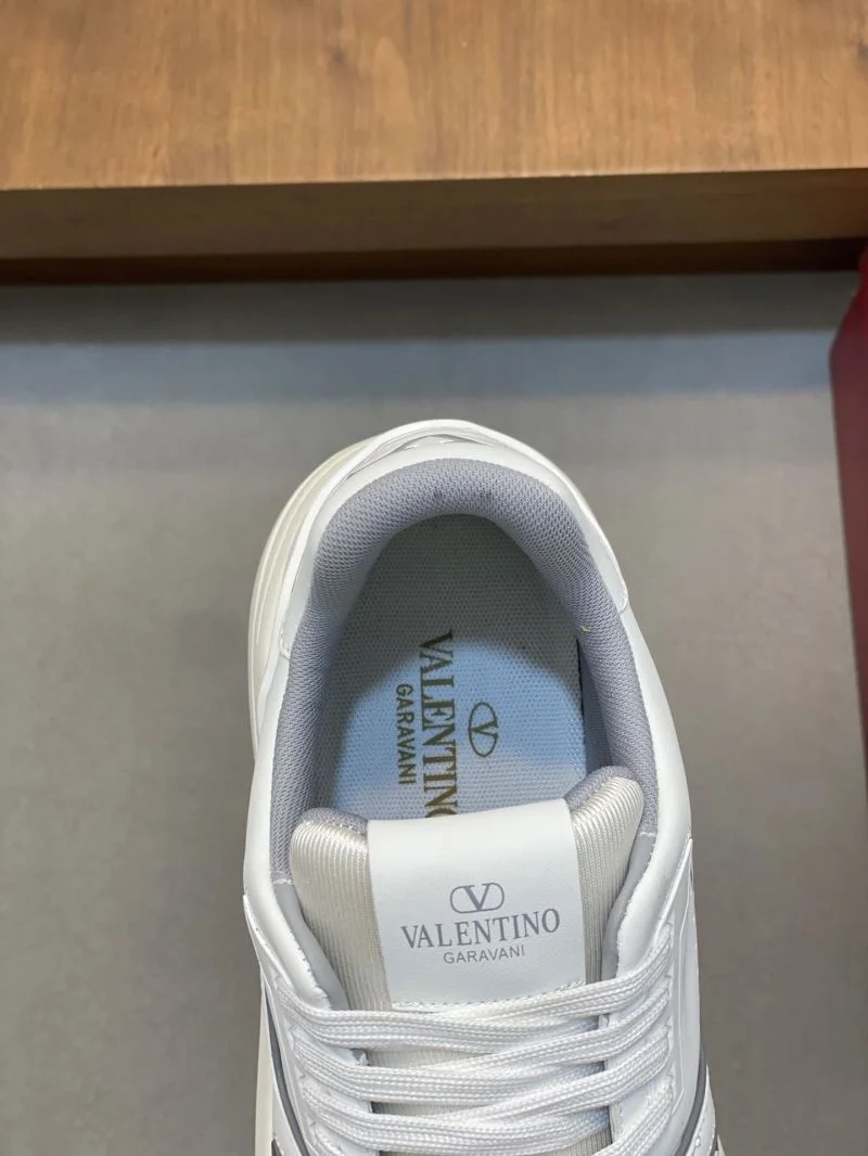 Valentino Low Shoes Comfortable 36998