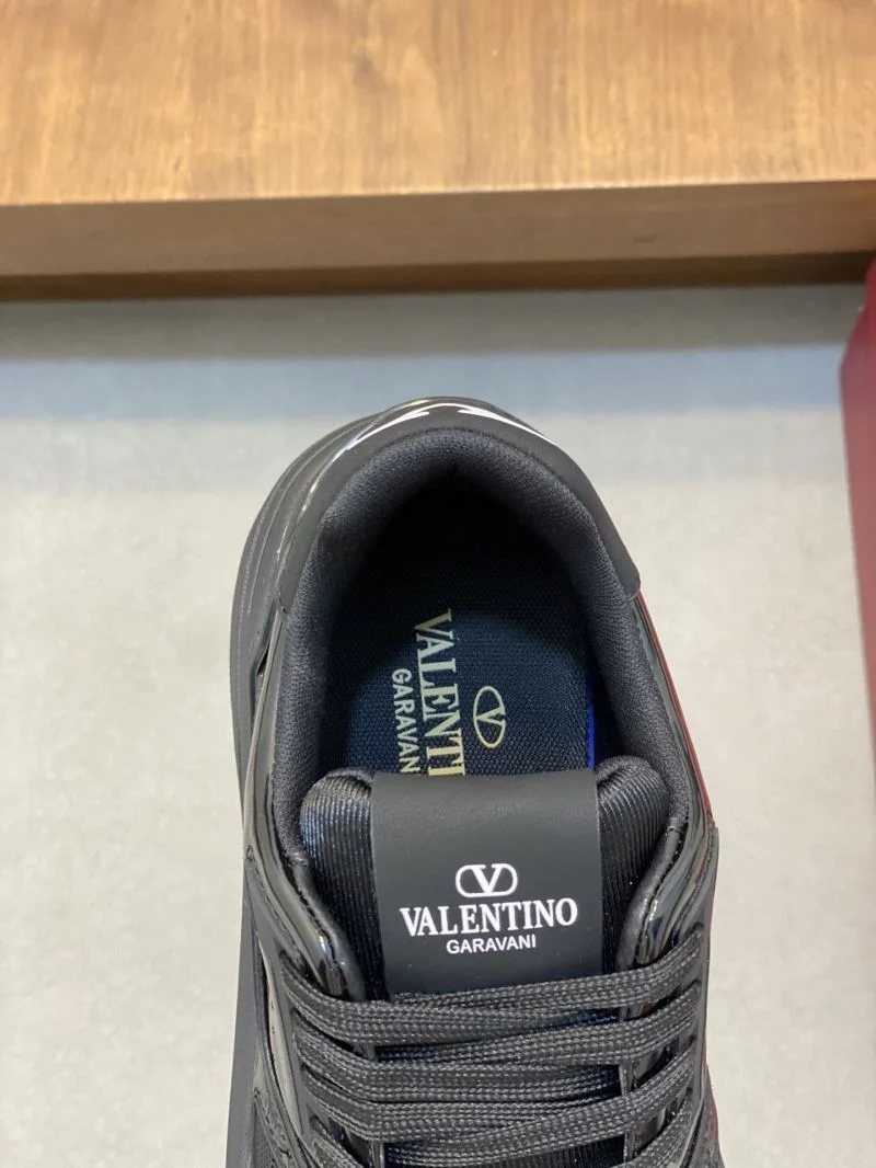 ZipUp Valentino Low Shoes 36997