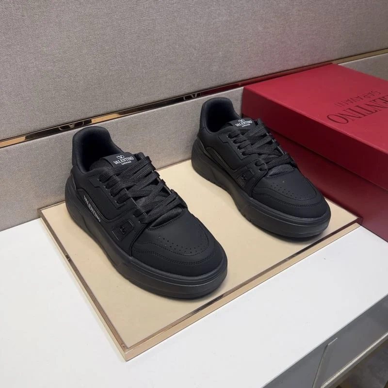 Valentino Low Shoes EasyMatch 36996