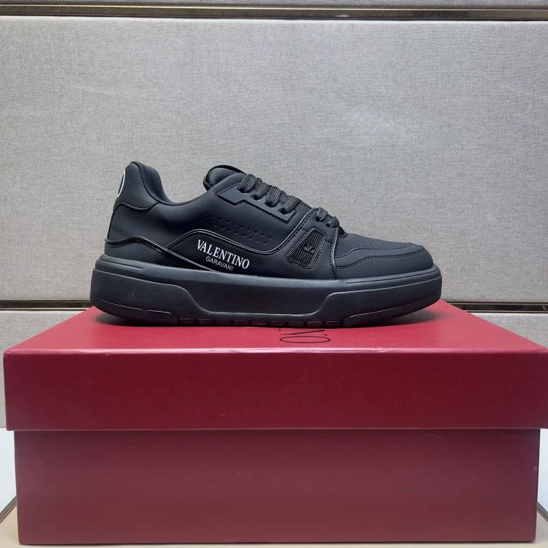 Valentino Low Shoes EasyMatch 36996