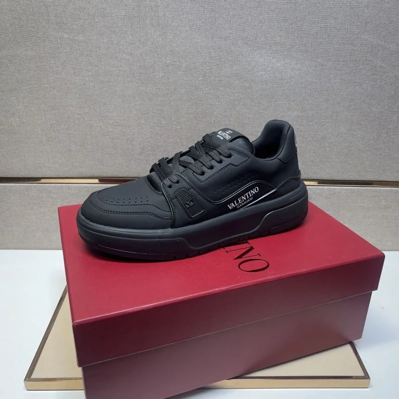 Valentino Low Shoes EasyMatch 36996