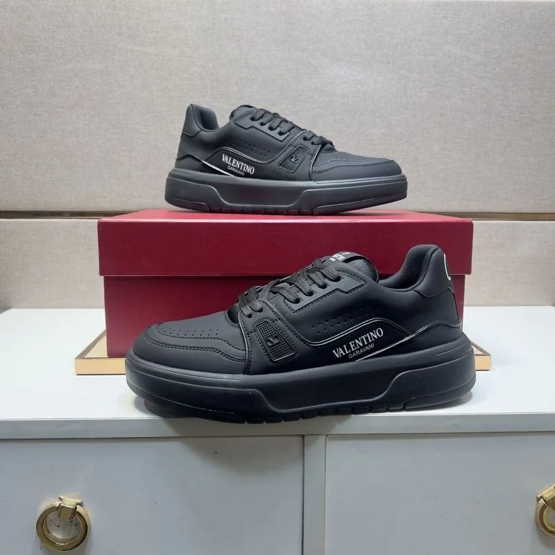Valentino Low Shoes EasyMatch 36996