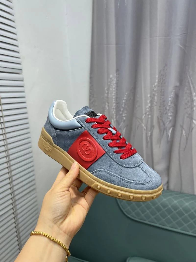 Valentino Low Shoes Tailored 37004