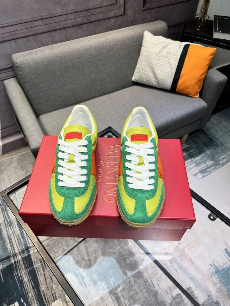 Valentino Low Shoes Durable 36999
