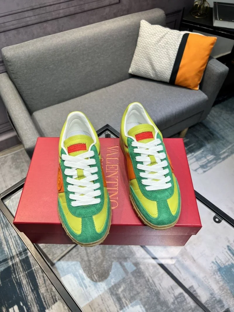 Valentino Low Shoes Durable 36999
