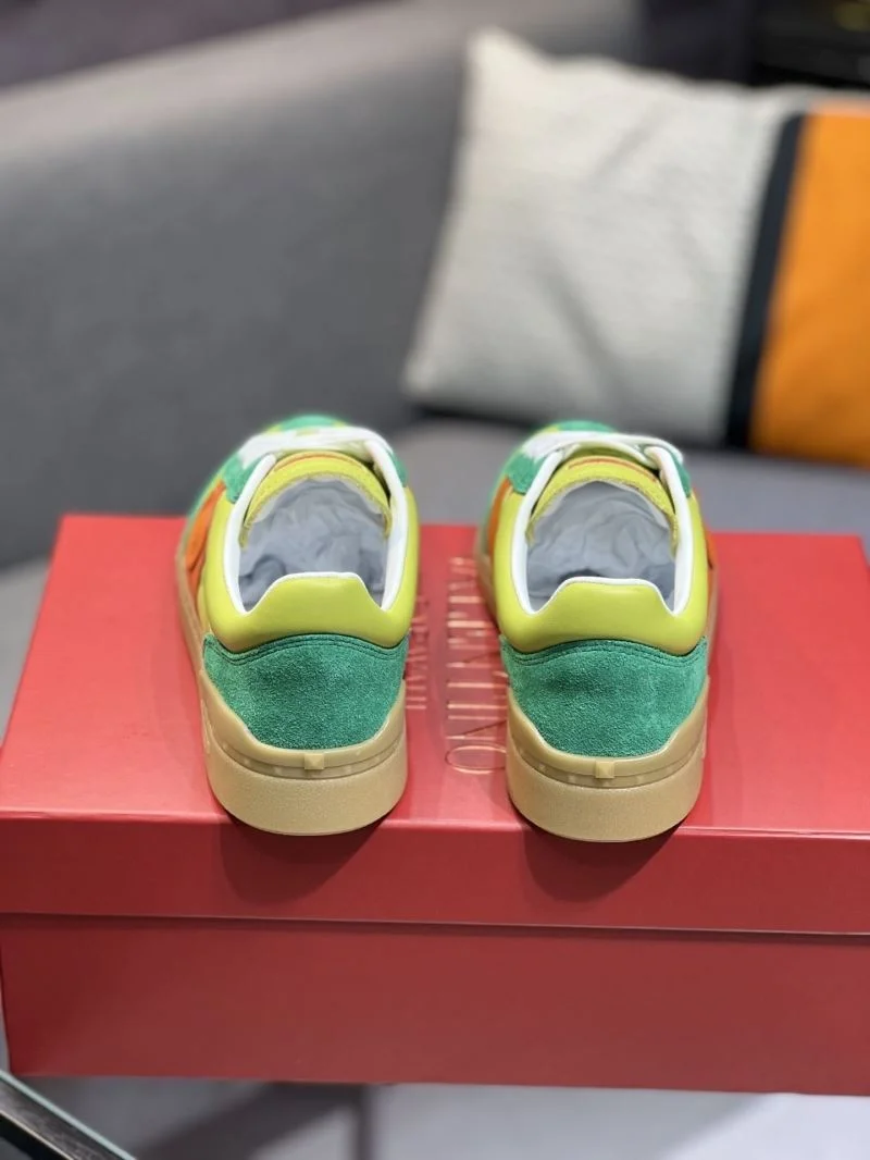 Valentino Low Shoes Durable 36999