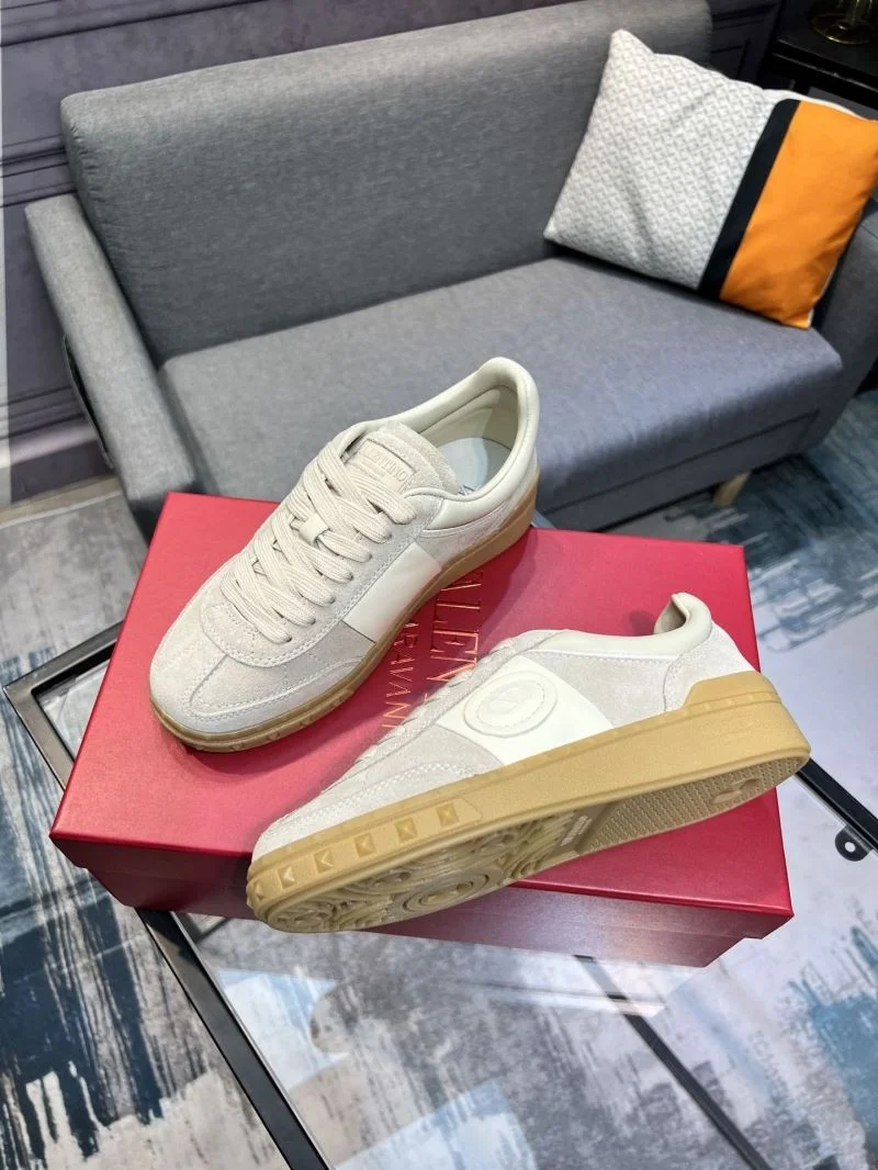 Valentino Low Shoes OnTrend 36989