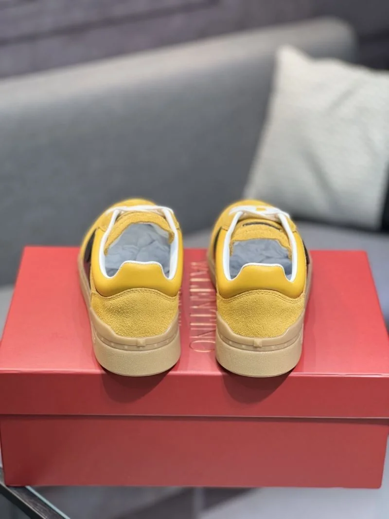Fashionable Valentino Low Shoes 36988
