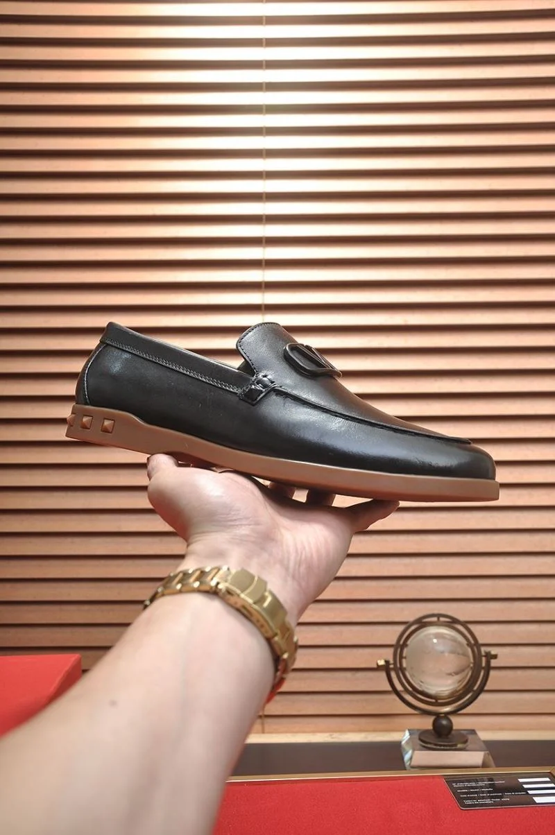 TechFriendly Valentino Low Shoes 36981