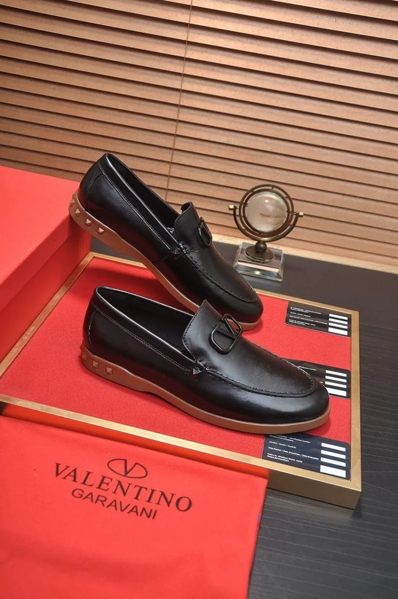 TechFriendly Valentino Low Shoes 36981