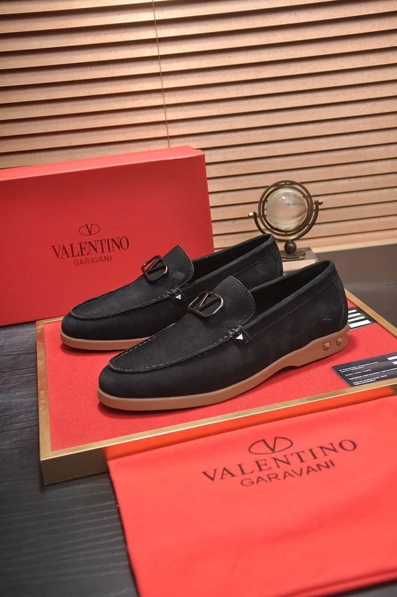 Youthful Valentino Low Shoes 36983
