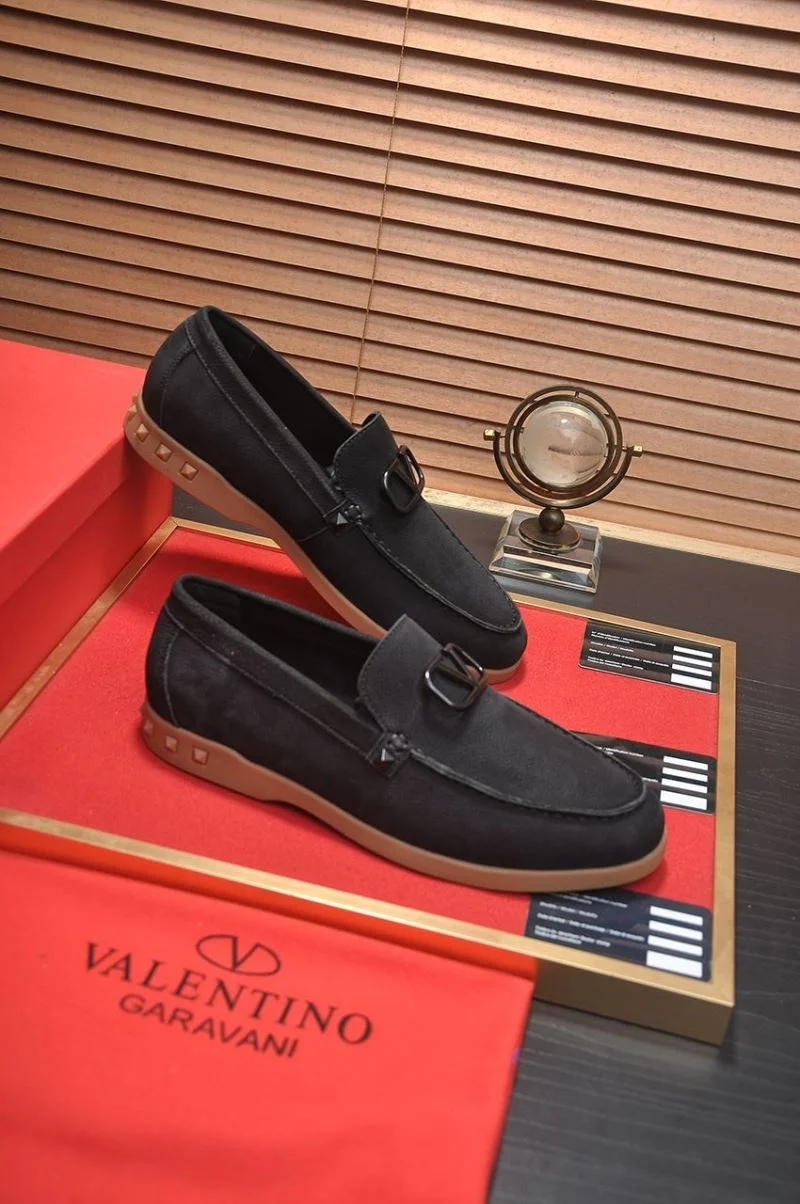 Youthful Valentino Low Shoes 36983