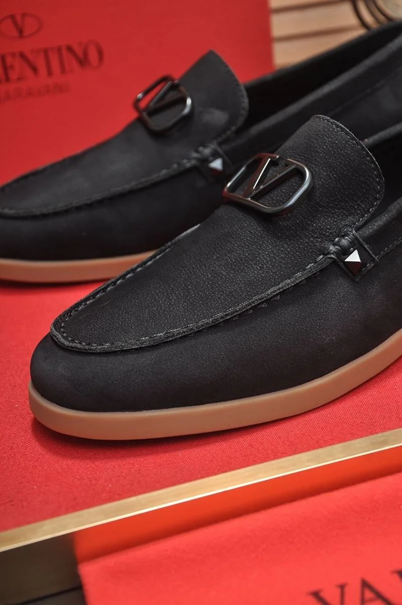 Youthful Valentino Low Shoes 36983